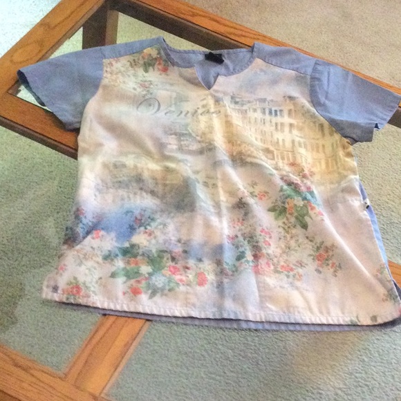 Cherokee Studio Scrub Top - Picture 5 of 6